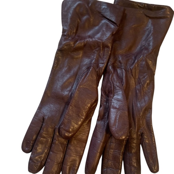 Bundle of 4 items Knit Scarf, leather gloves, hat and bag. - Picture 3 of 12